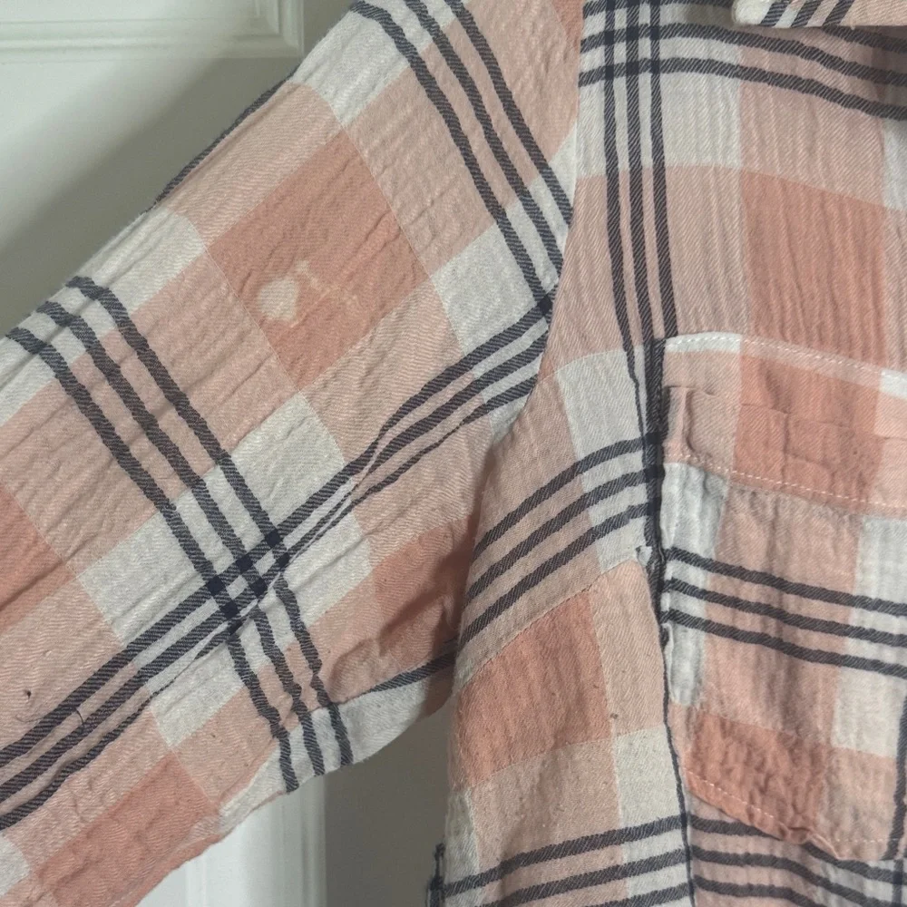 Kut Coral Plaid Button-Up Shirt - Picture 3 of 4